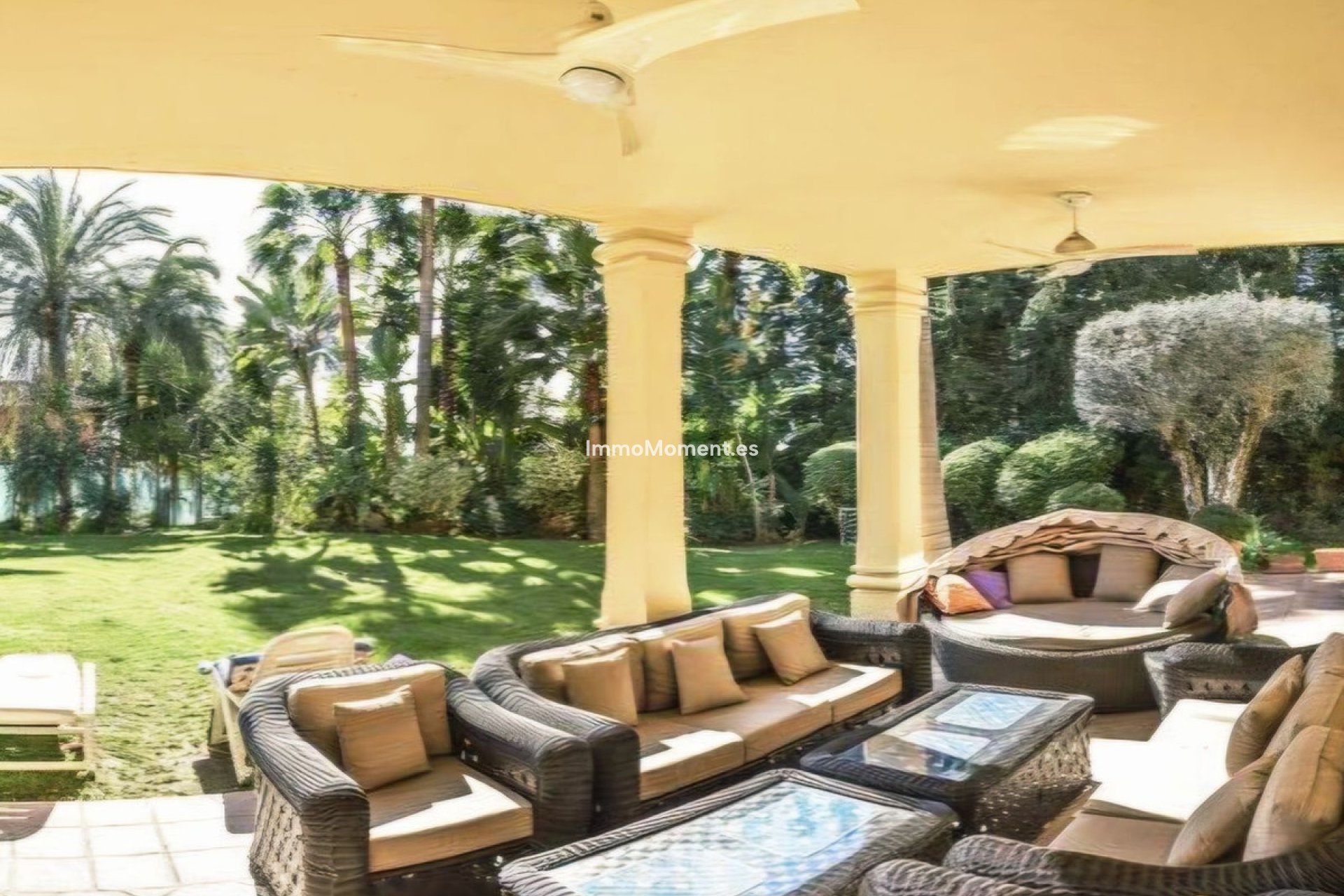 Resale - Detached villa - Marbella - Nueva Andalucía