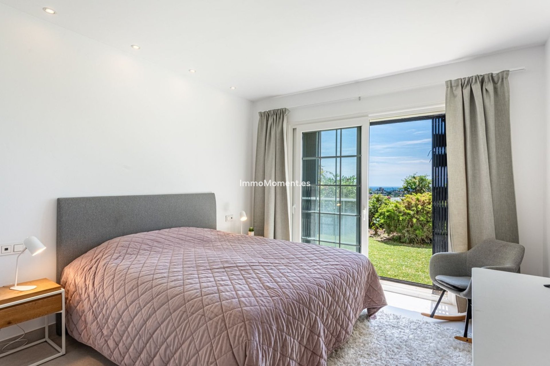 Resale - Detached villa - Marbella - Nueva Andalucía