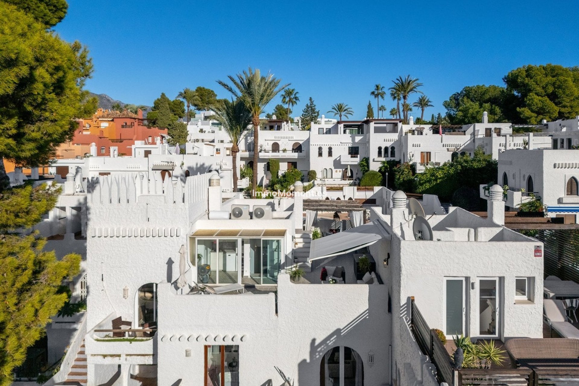 Resale - Detached villa - Marbella - Nueva Andalucía