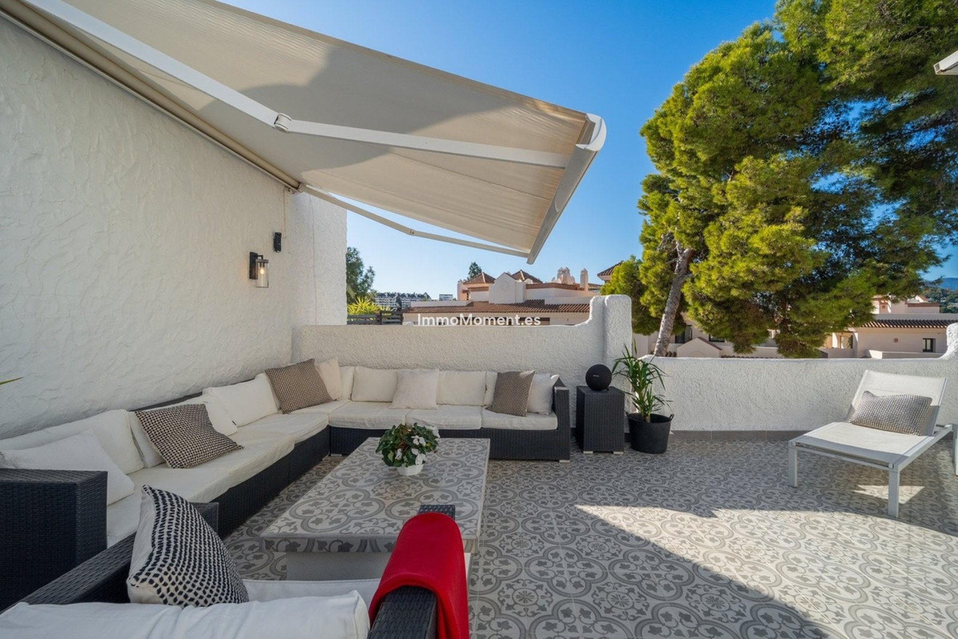 Resale - Detached villa - Marbella - Nueva Andalucía