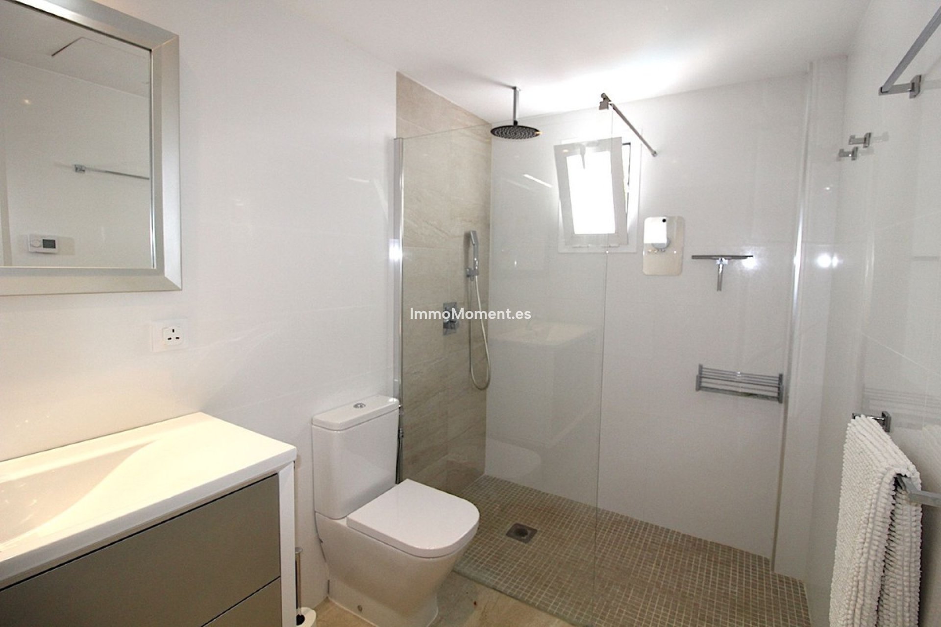 Resale - Detached villa - Marbella - Nueva Andalucía