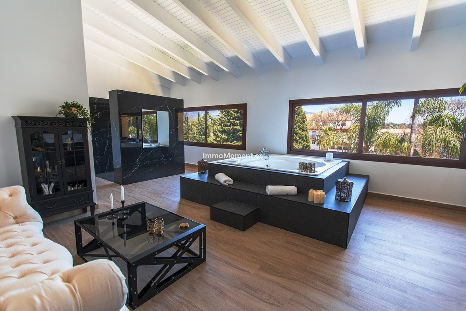 Resale - Detached villa - Marbella - Nueva Andalucía