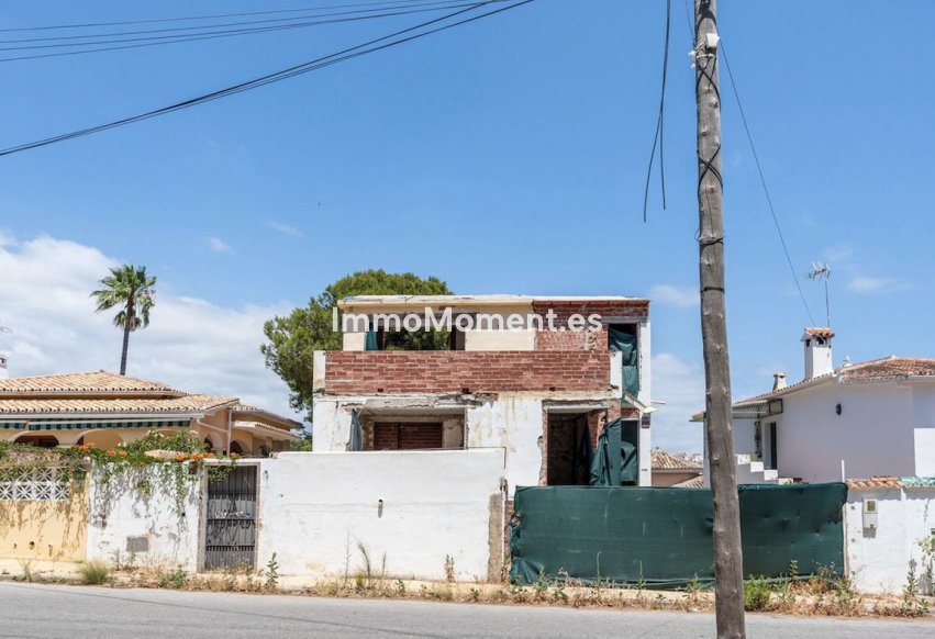Resale - Detached villa - Marbella - Nueva Andalucía