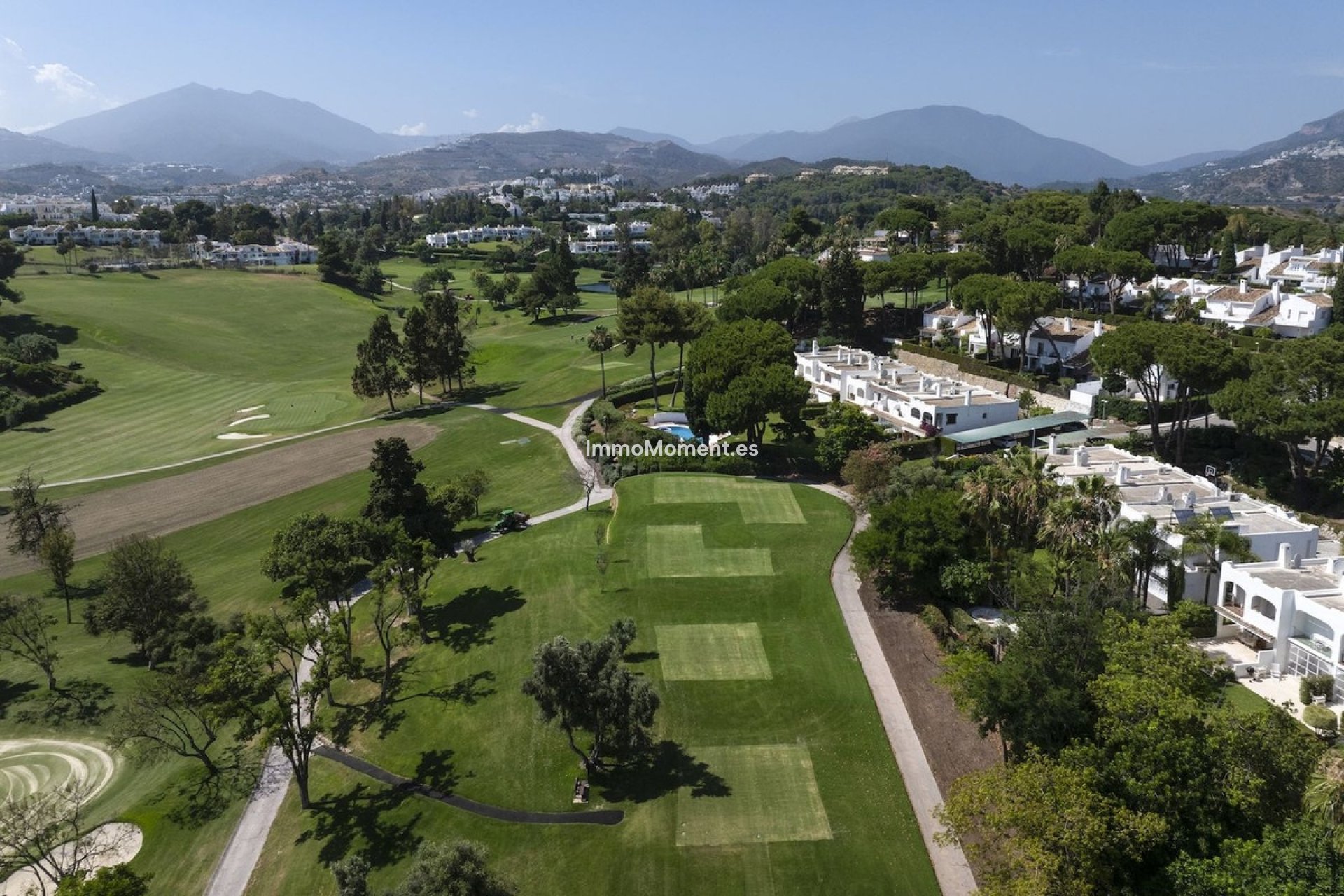 Resale - Detached villa - Marbella - Nueva Andalucía