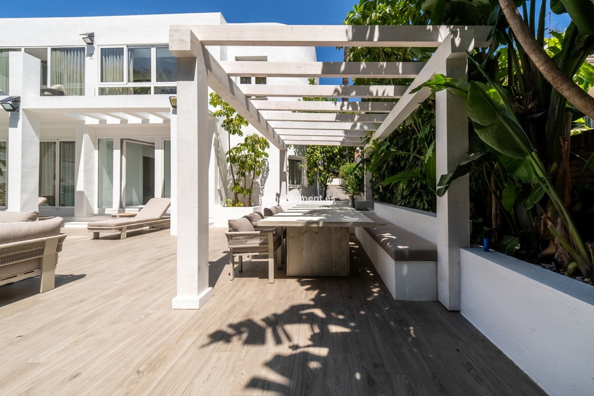 Resale - Detached villa - Marbella - Nueva Andalucía
