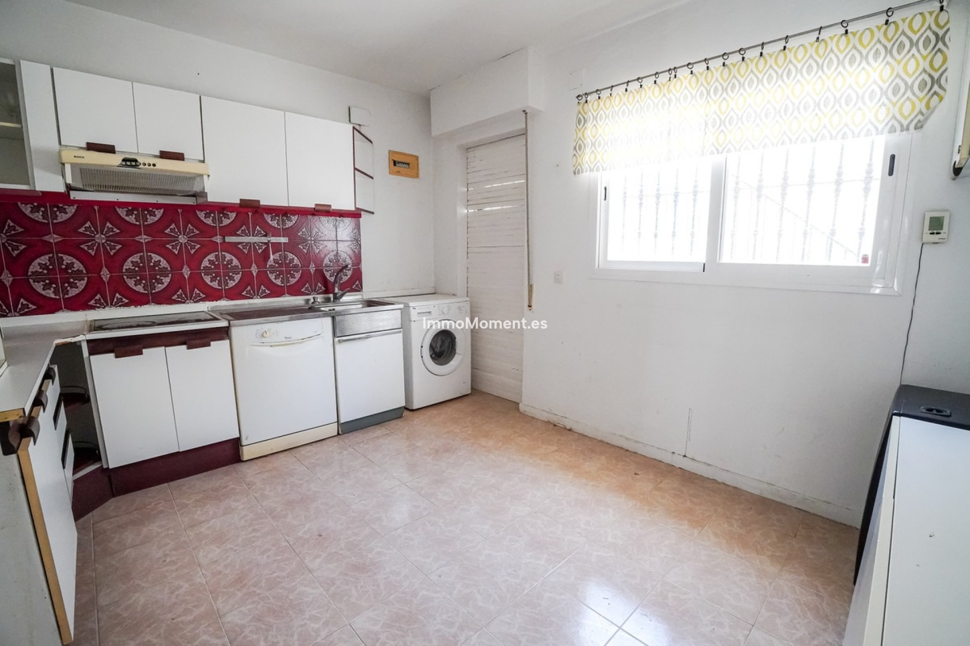 Resale - Detached villa - Marbella - Nueva Andalucía