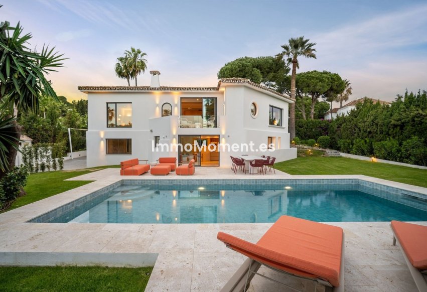 Resale - Detached villa - Marbella - Nueva Andalucía