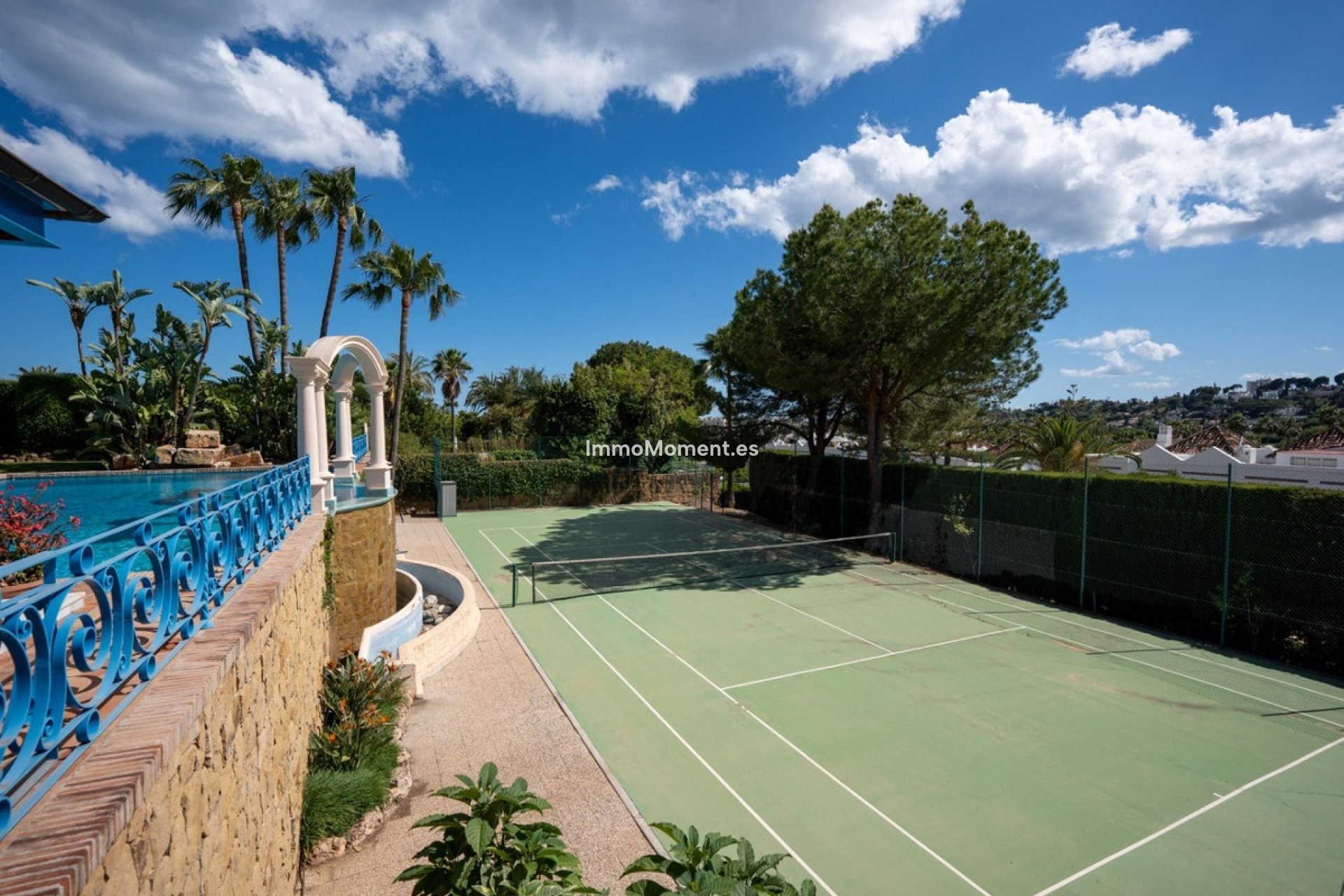 Resale - Detached villa - Marbella - Nueva Andalucía
