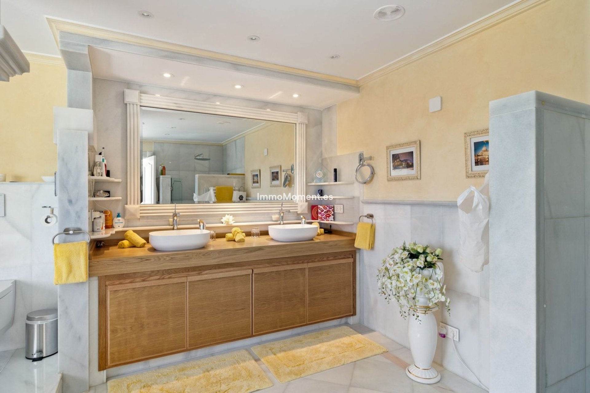 Resale - Detached villa - Marbella - Nueva Andalucía