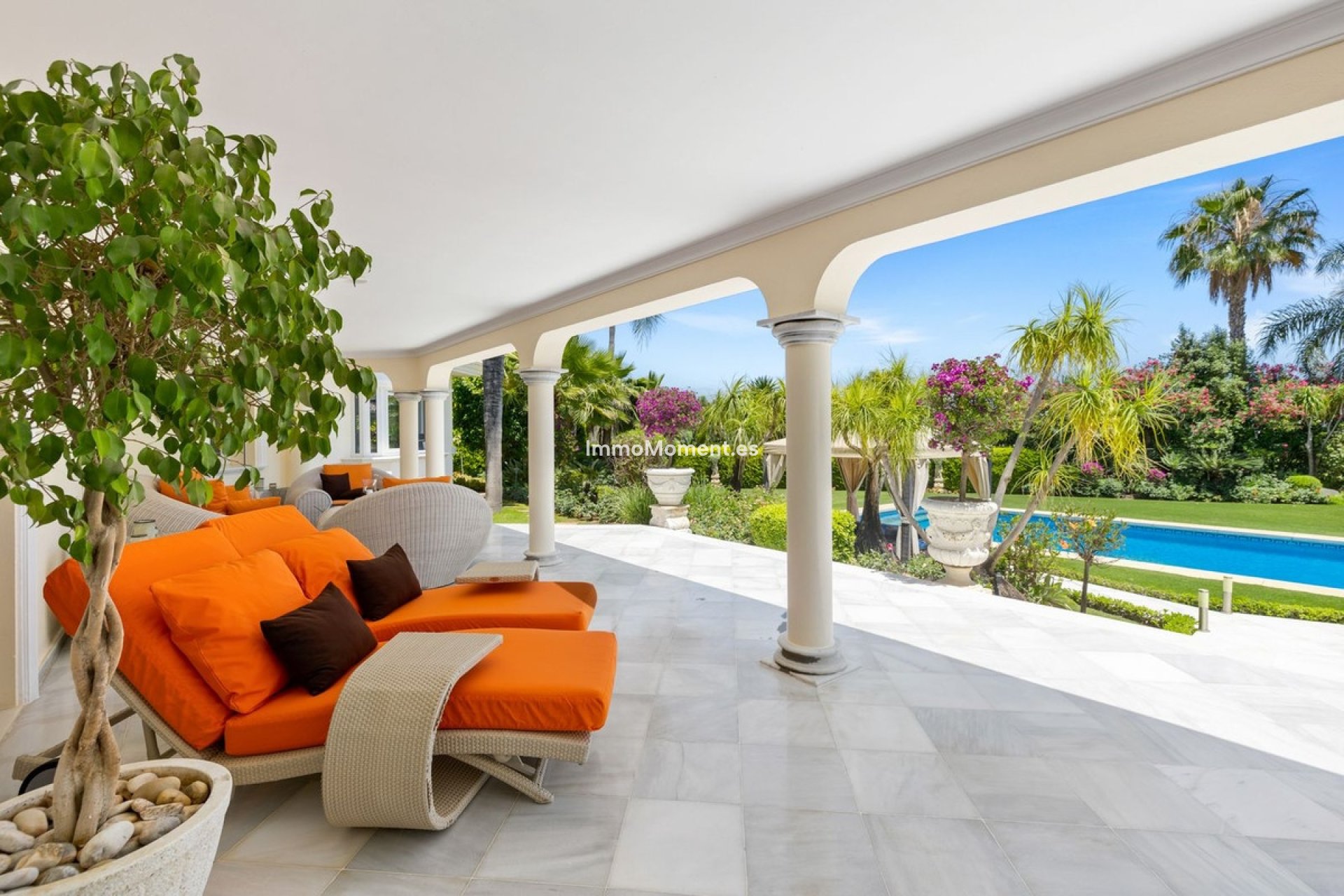 Resale - Detached villa - Marbella - Nueva Andalucía