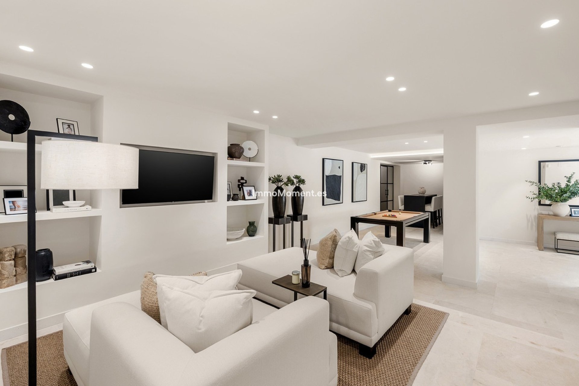 Resale - Detached villa - Marbella - Nueva Andalucía