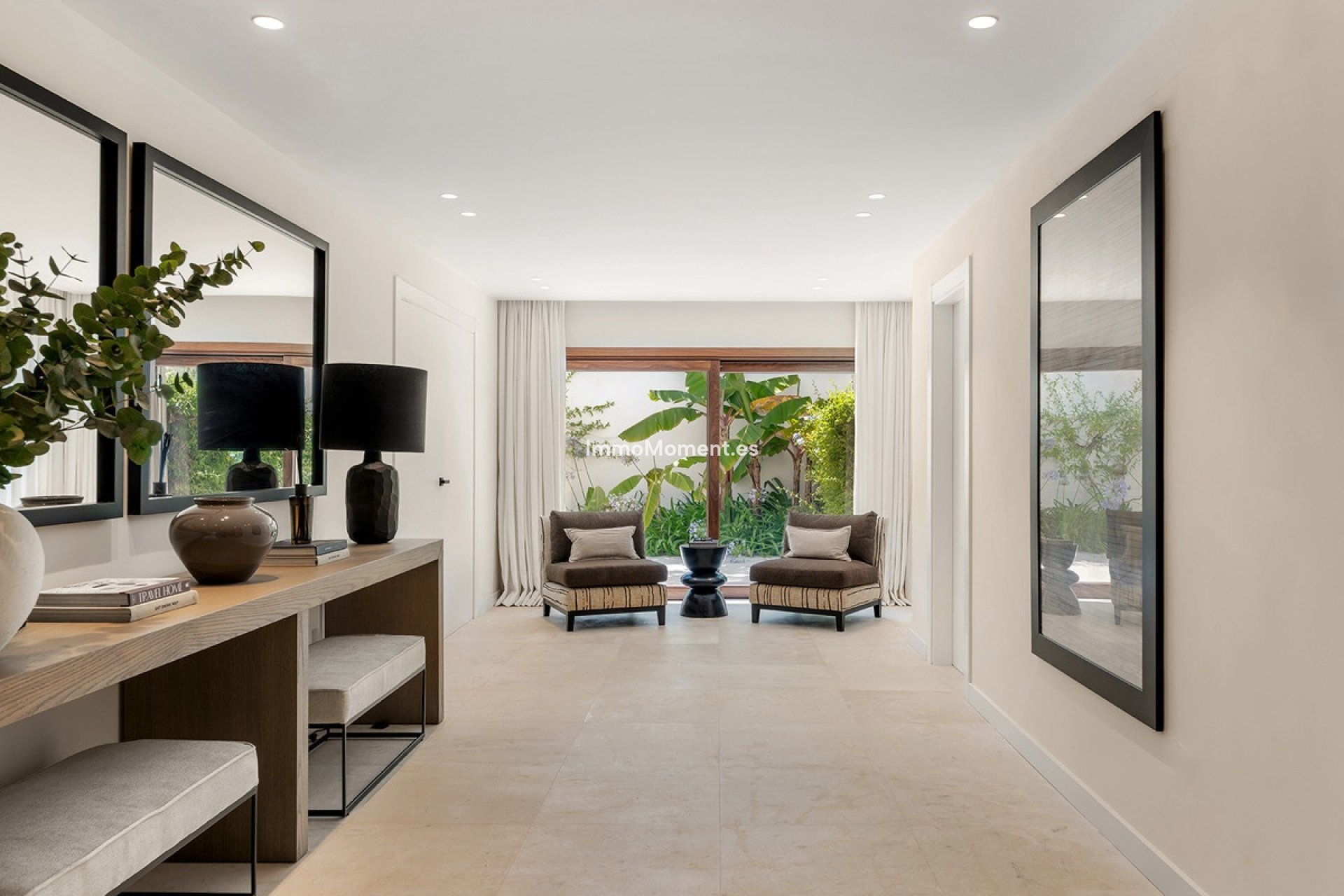 Resale - Detached villa - Marbella - Nueva Andalucía