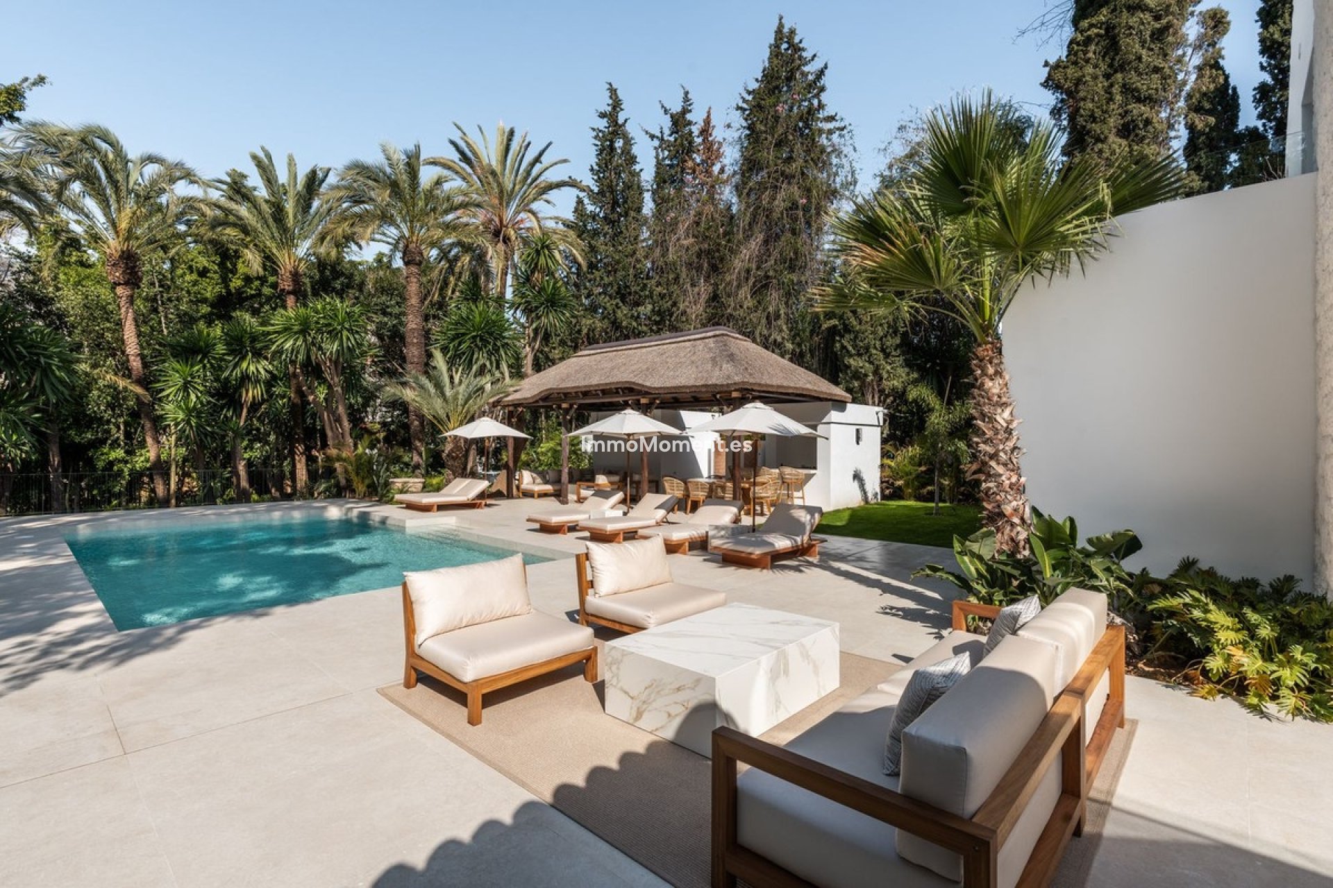 Resale - Detached villa - Marbella - Nueva Andalucía