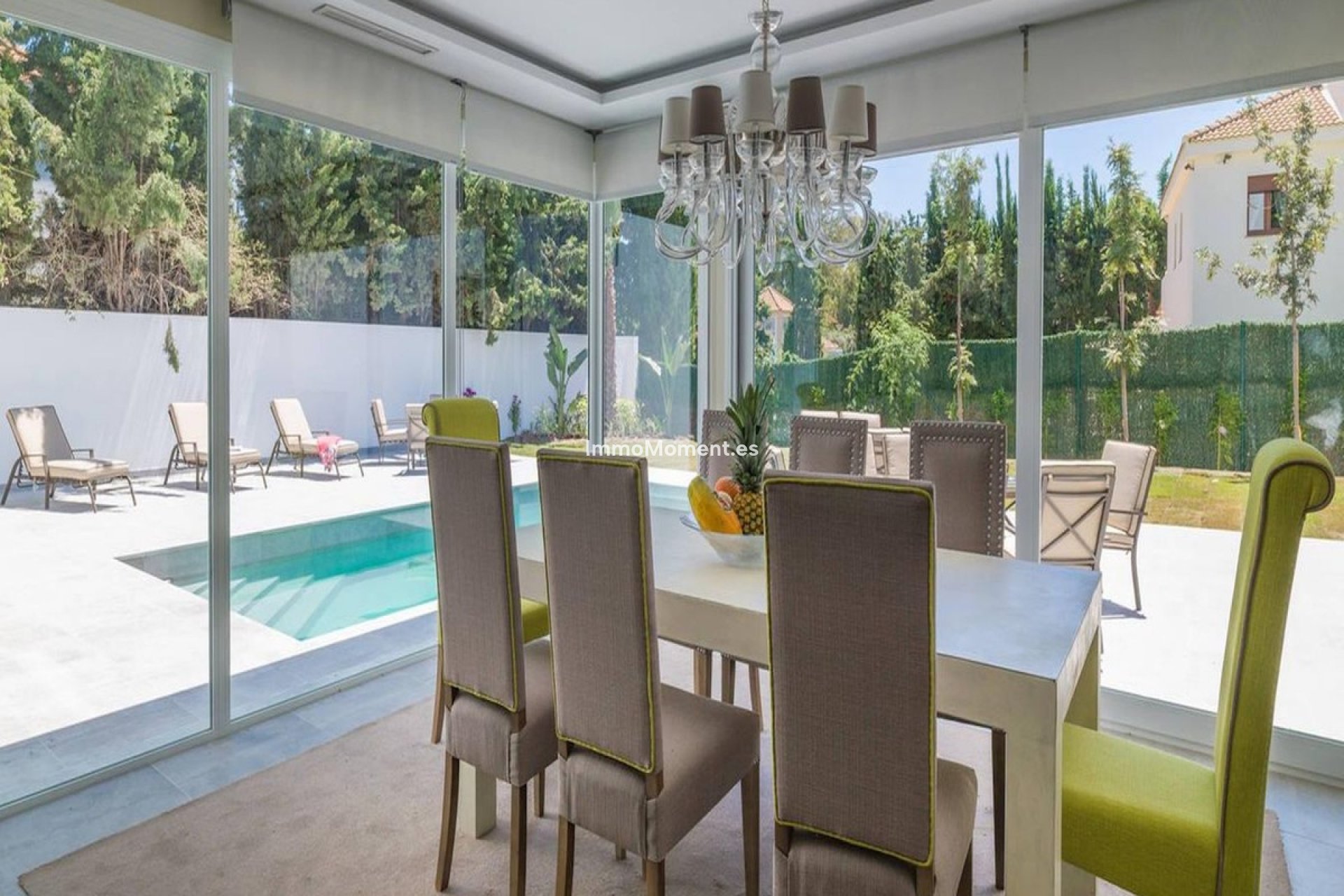 Resale - Detached villa - Marbella - Nueva Andalucía