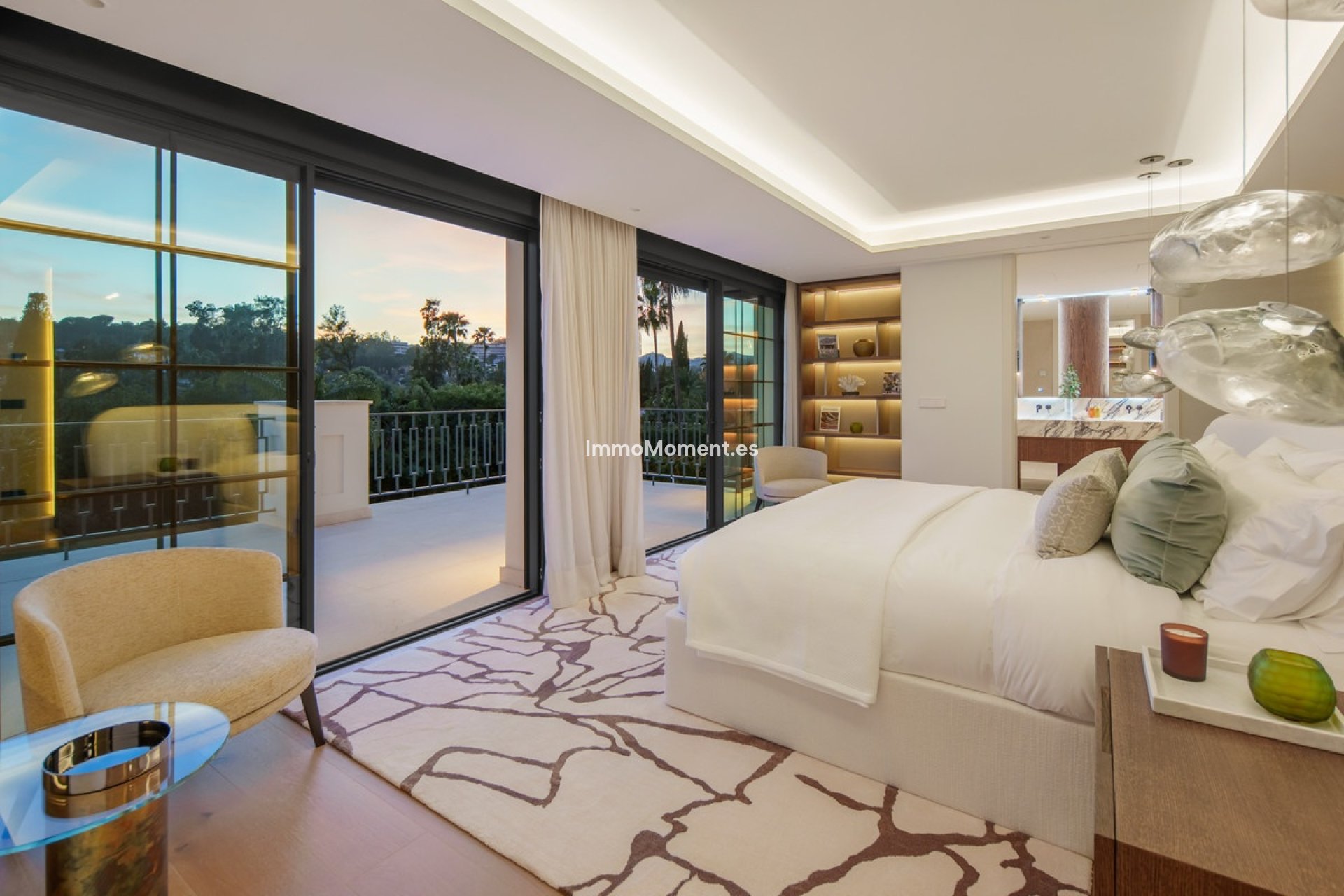 Resale - Detached villa - Marbella - Nueva Andalucía