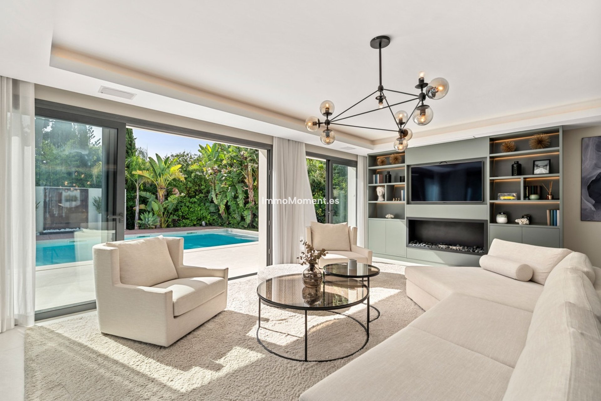 Resale - Detached villa - Marbella - Nueva Andalucía