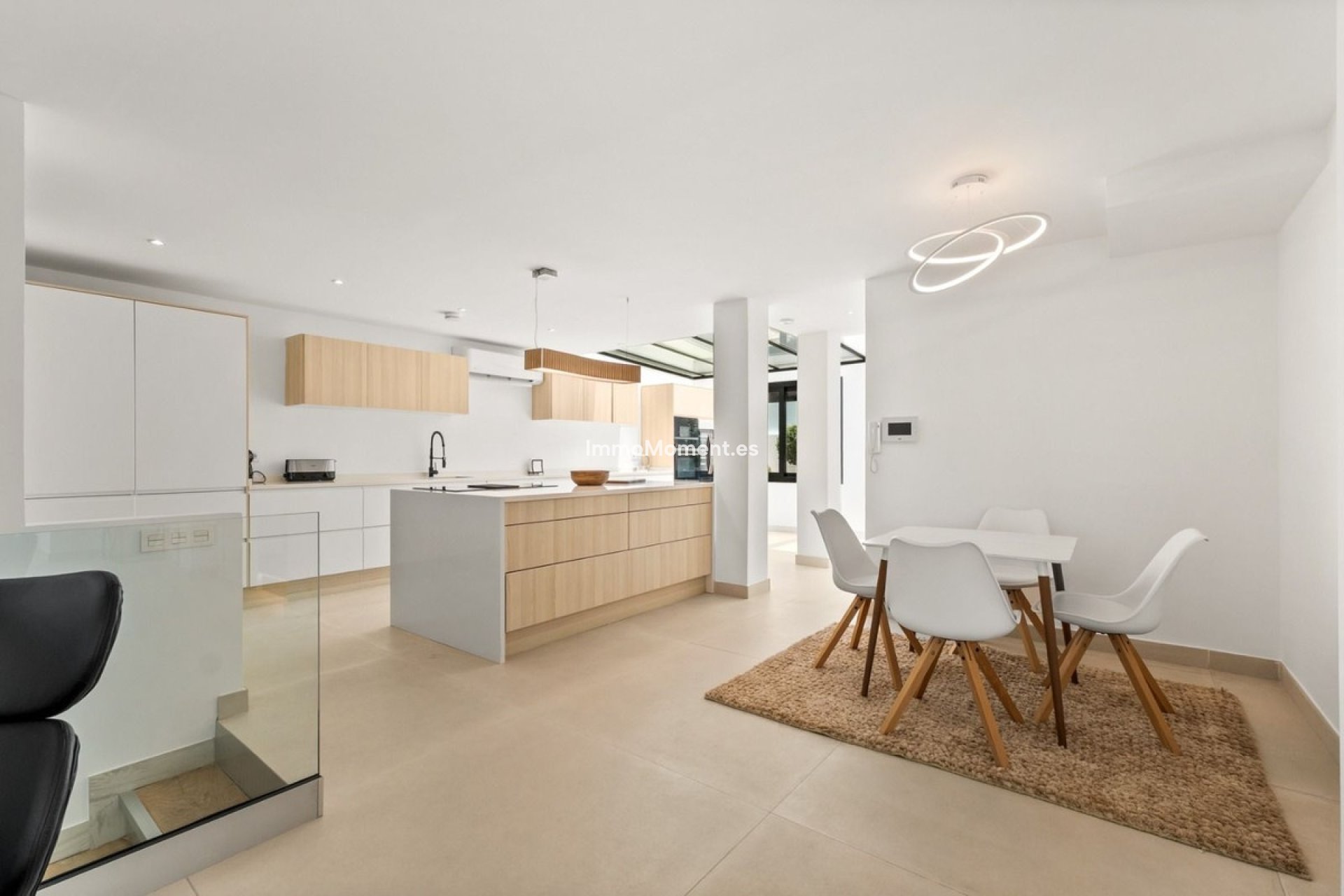 Resale - Detached villa - Marbella - Nueva Andalucía