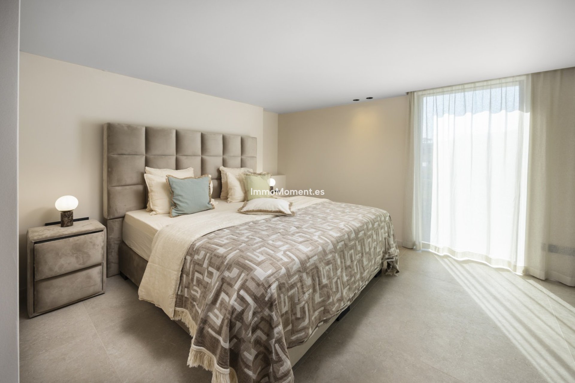 Resale - Detached villa - Marbella - Nueva Andalucía