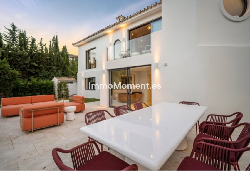 Resale - Detached villa - Marbella - Nueva Andalucía