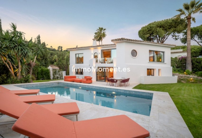 Resale - Detached villa - Marbella - Nueva Andalucía