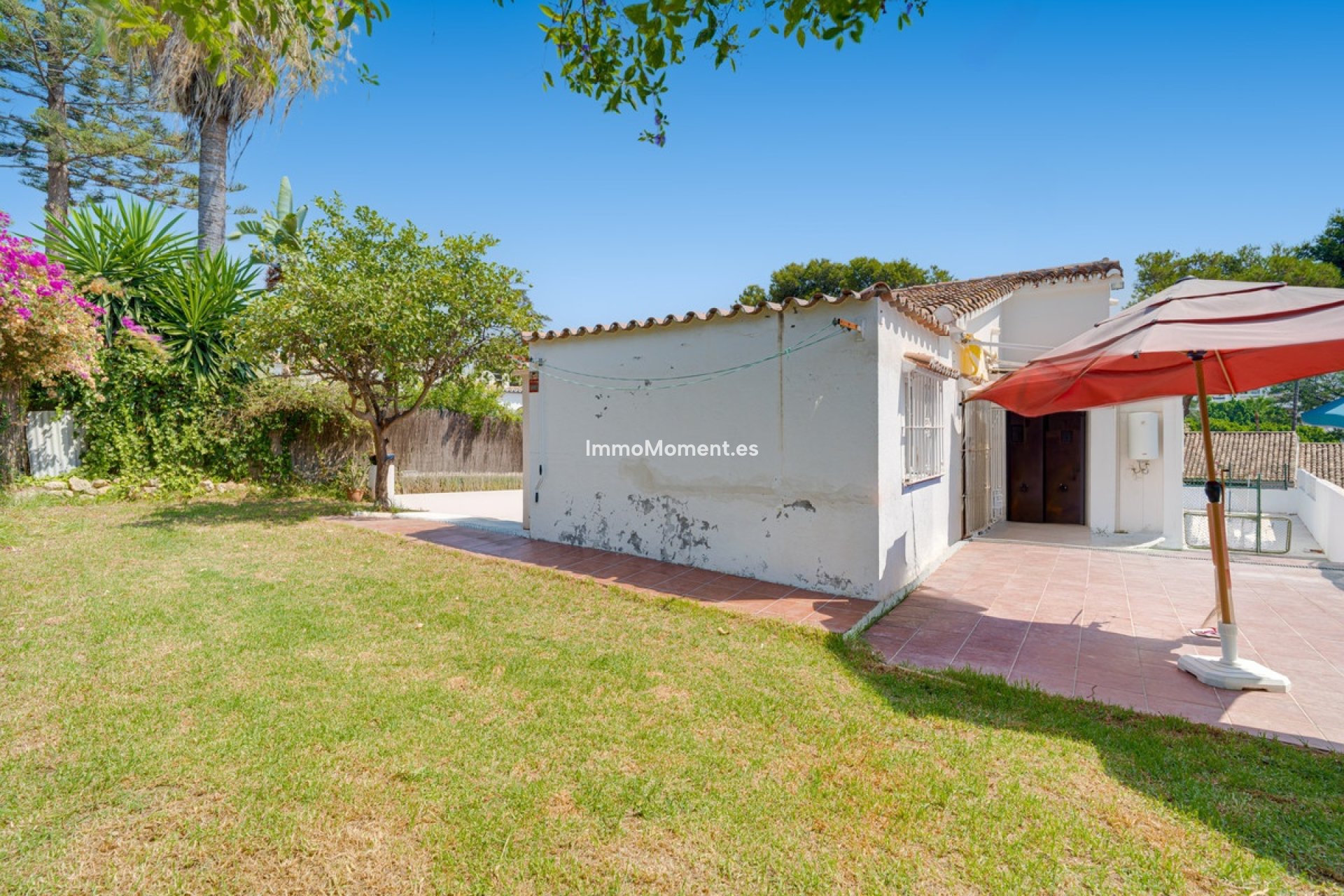 Resale - Detached villa - Marbella - Nueva Andalucía