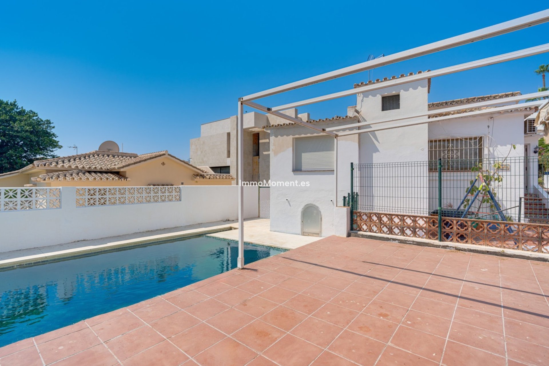 Resale - Detached villa - Marbella - Nueva Andalucía