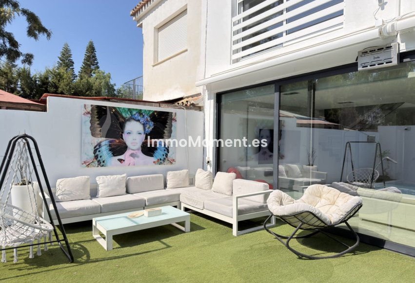 Resale - Detached villa - Marbella - Nueva Andalucía