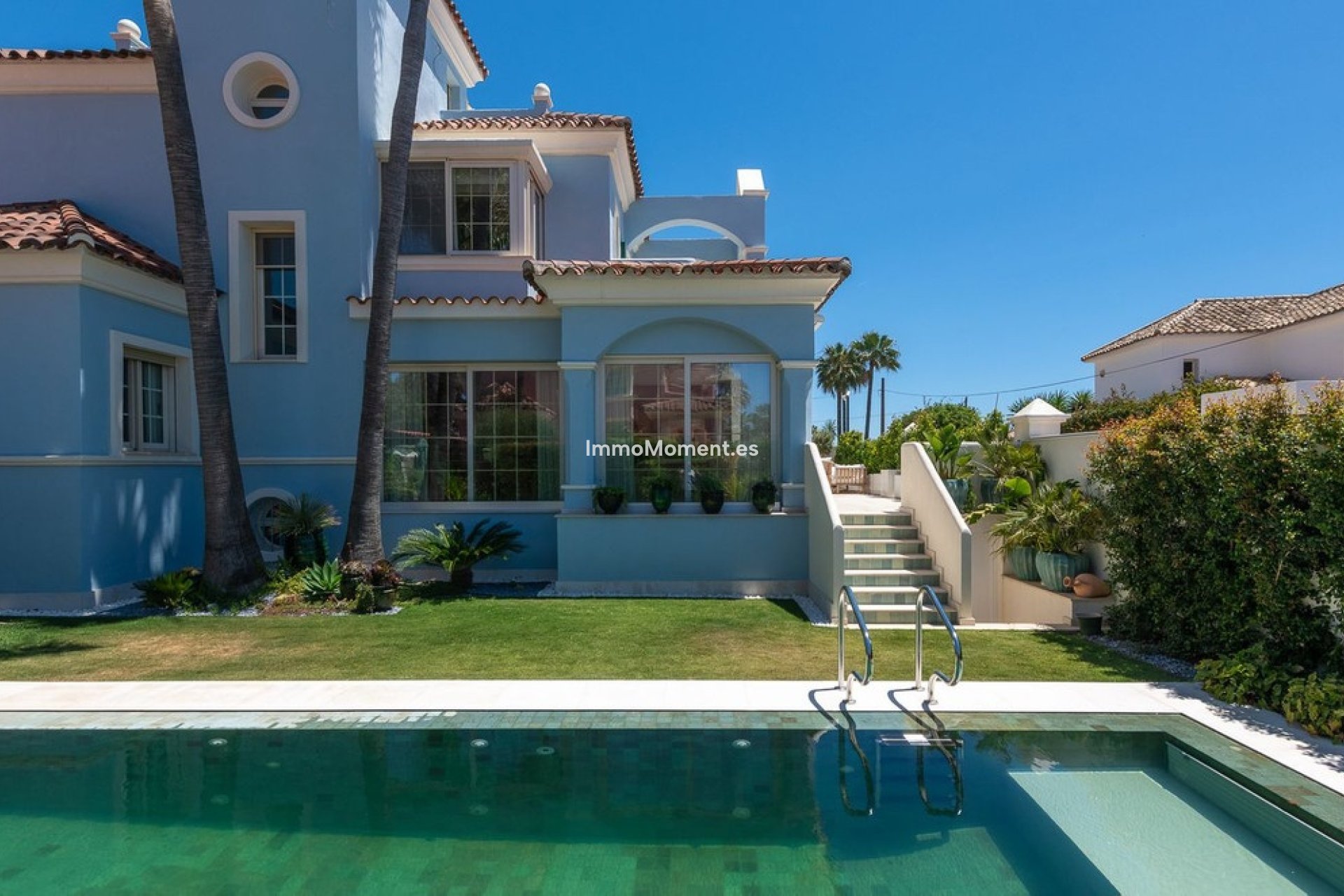 Resale - Detached villa - Marbella - Puerto Banús