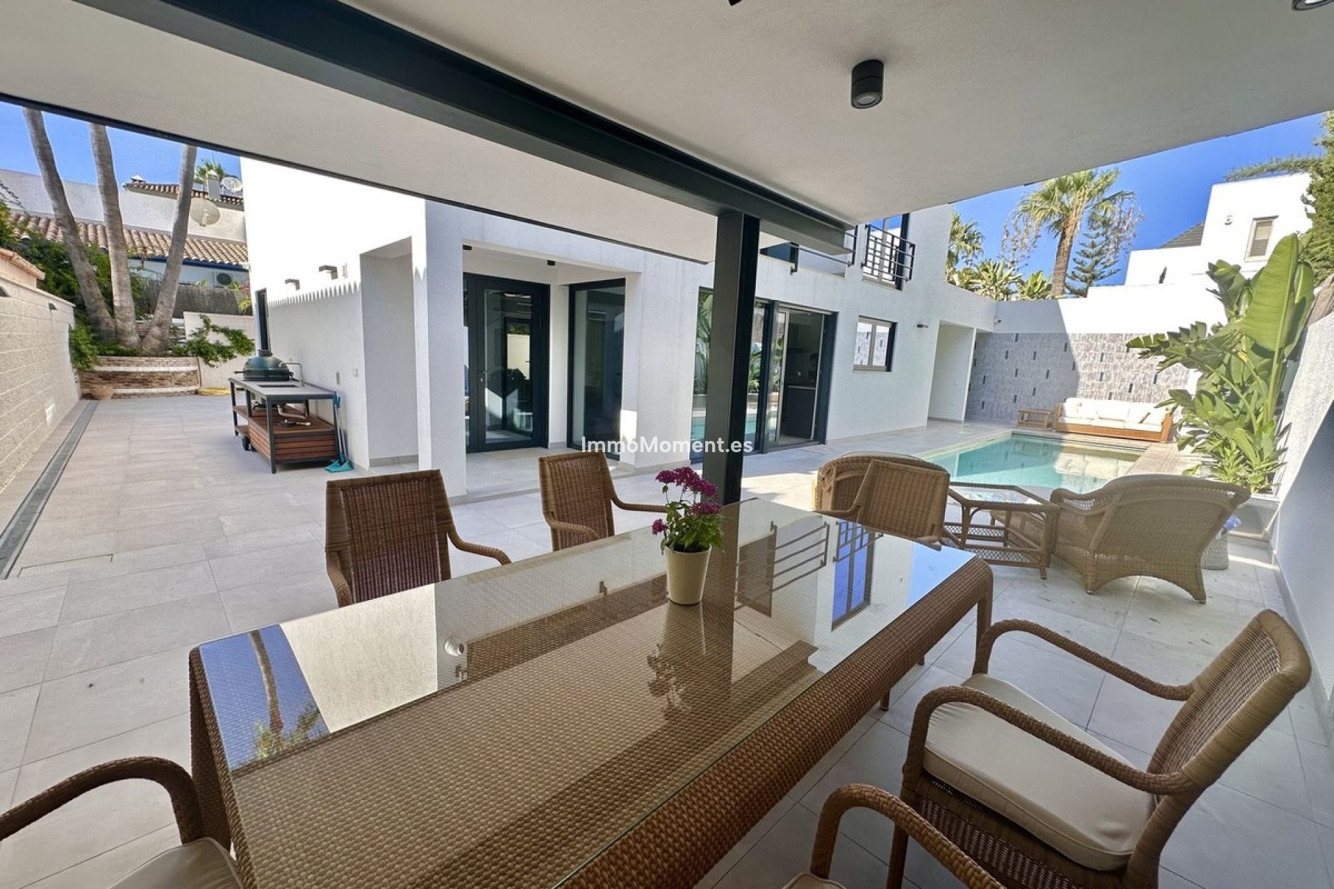 Resale - Detached villa - Marbella - Puerto Banús