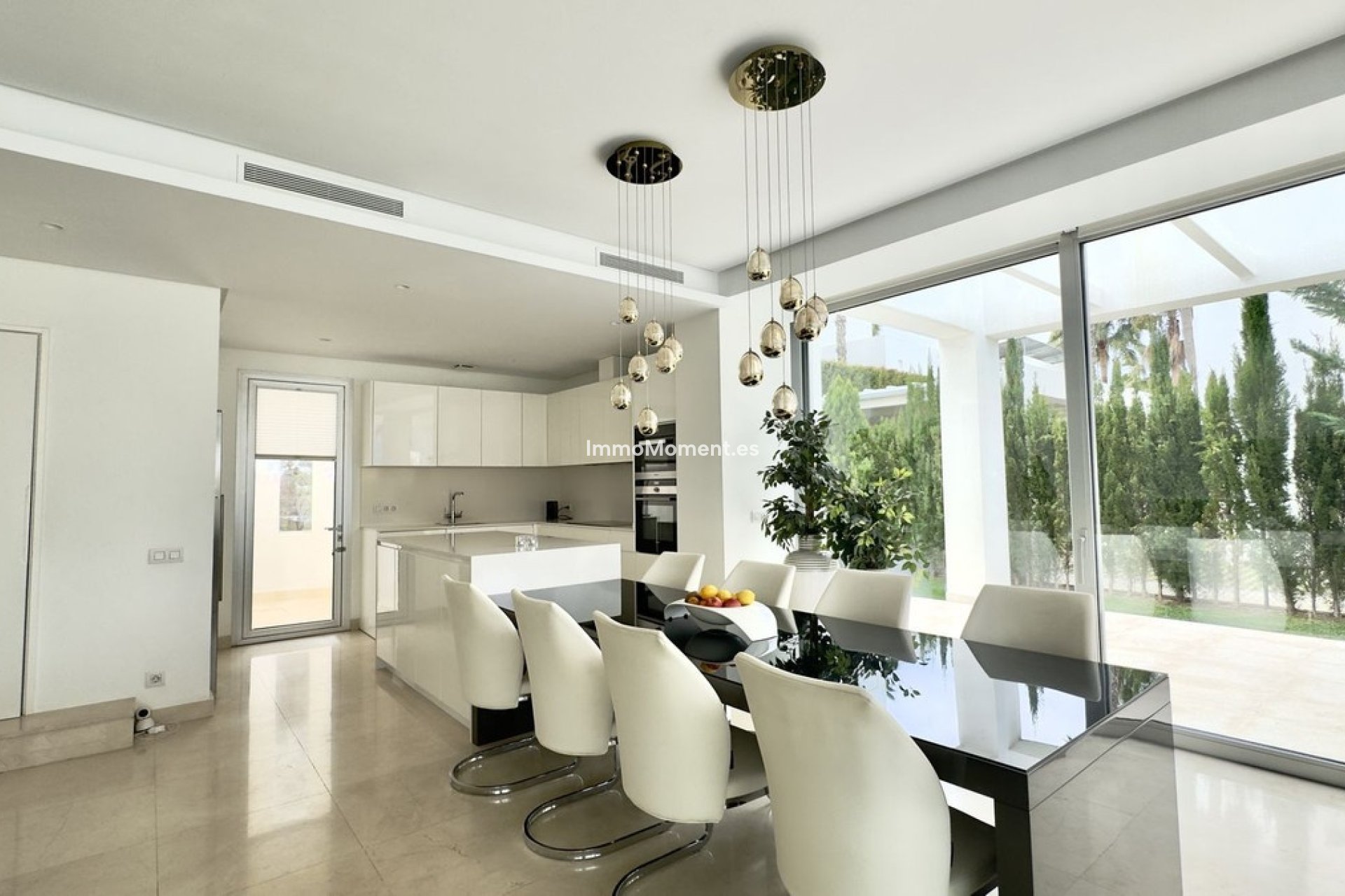 Resale - Detached villa - Marbella - Río Real