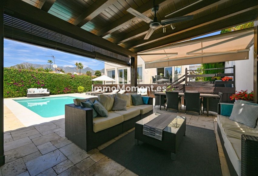 Resale - Detached villa - Marbella - Río Real