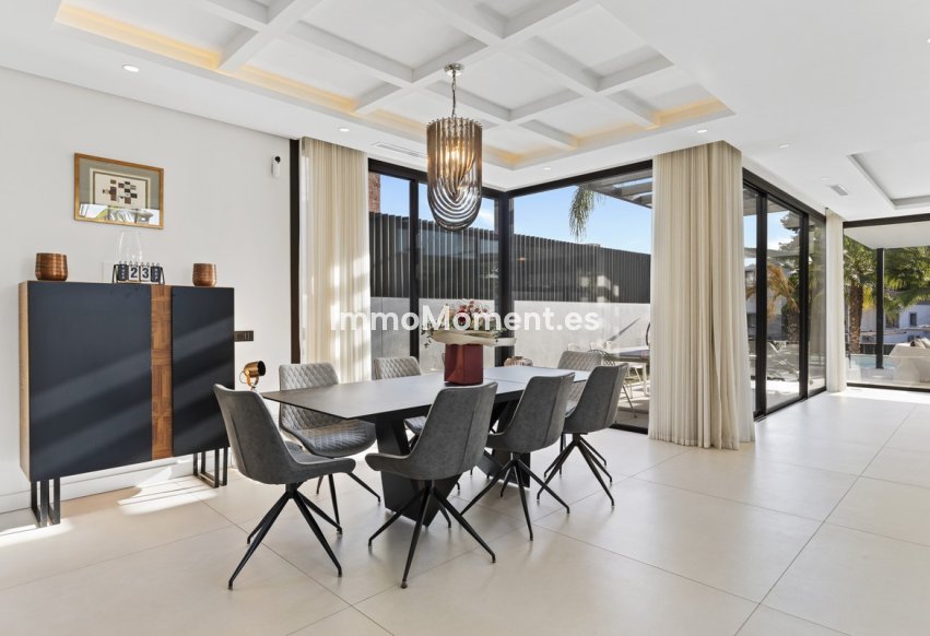 Resale - Detached villa - Marbella - San Pedro de Alcántara