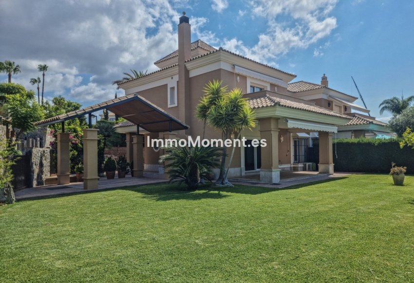 Resale - Detached villa - Marbella - Santa Clara