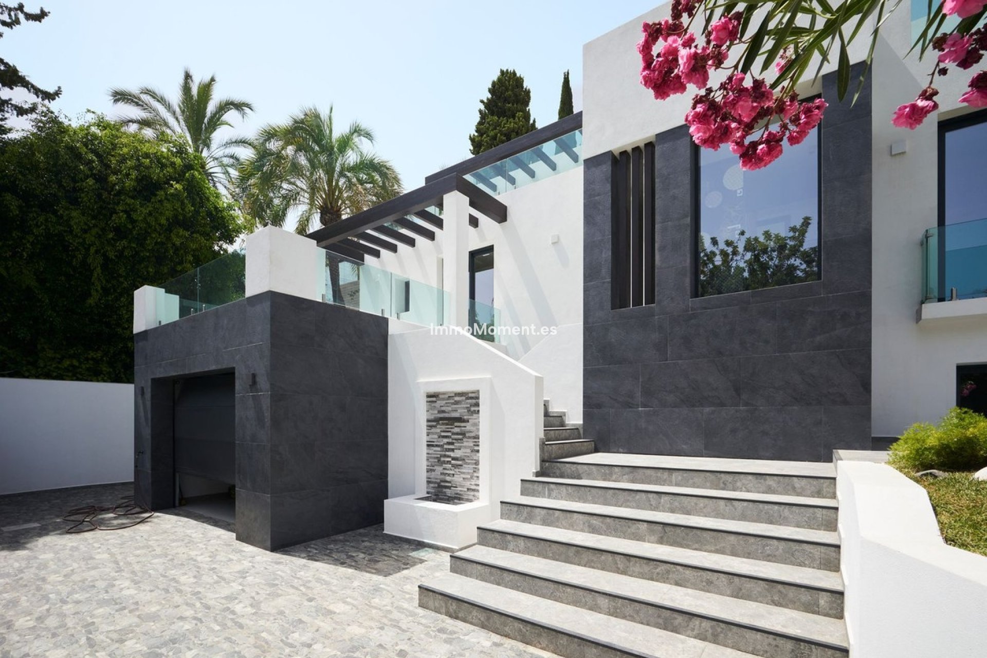 Resale - Detached villa - Marbella - Sierra Blanca