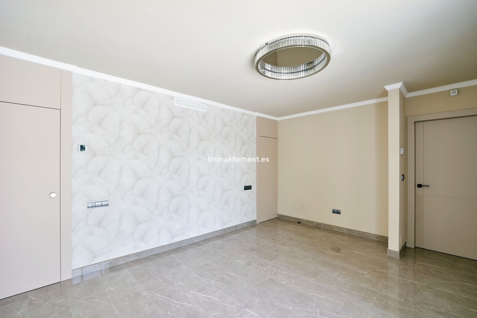 Resale - Detached villa - Marbella - Sierra Blanca