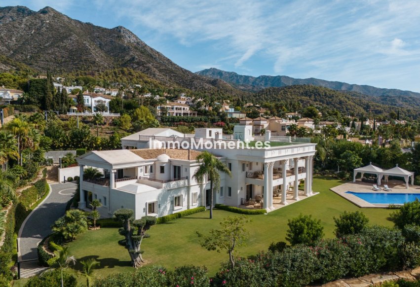 Resale - Detached villa - Marbella - Sierra Blanca