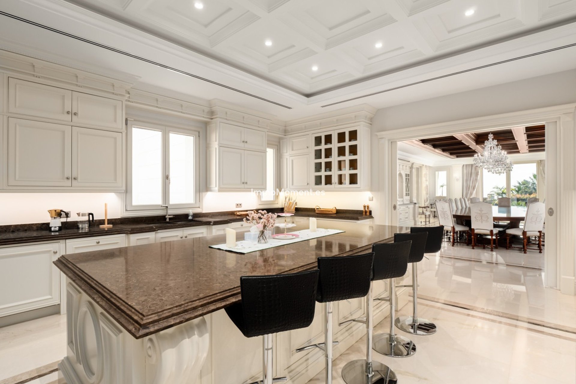 Resale - Detached villa - Marbella - Sierra Blanca