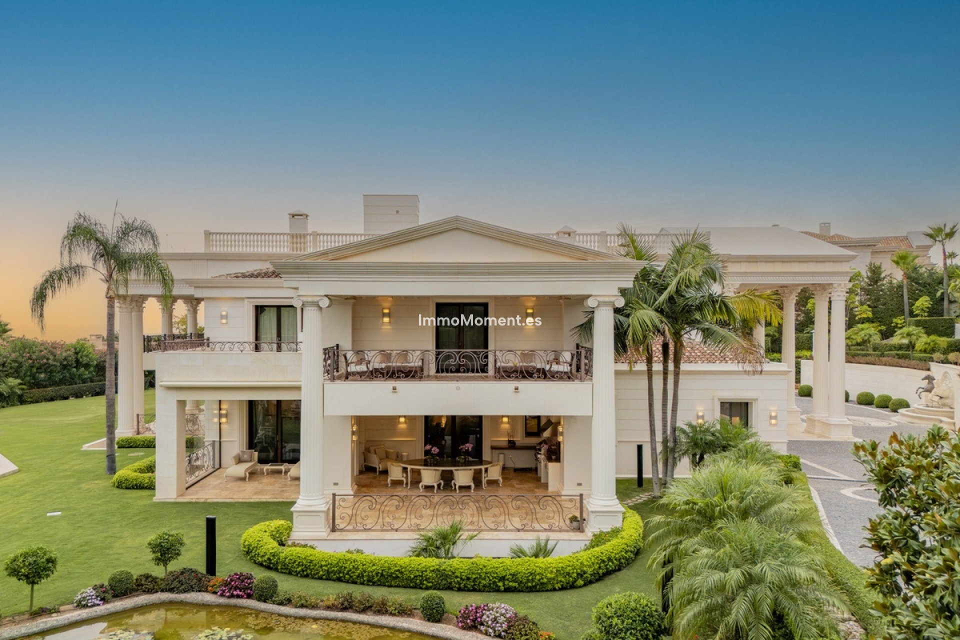 Resale - Detached villa - Marbella - Sierra Blanca