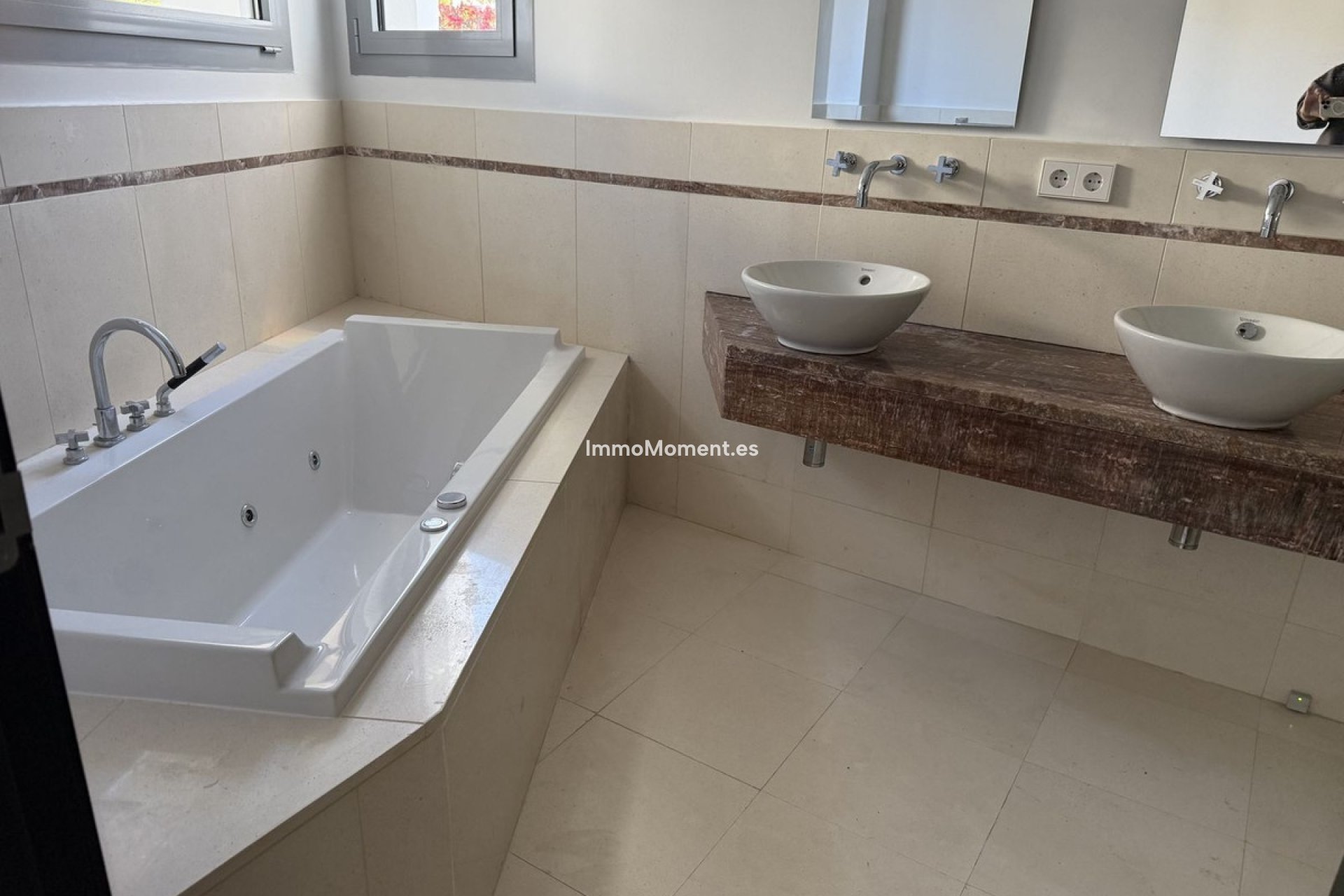 Resale - Detached villa - Marbella - Sierra Blanca