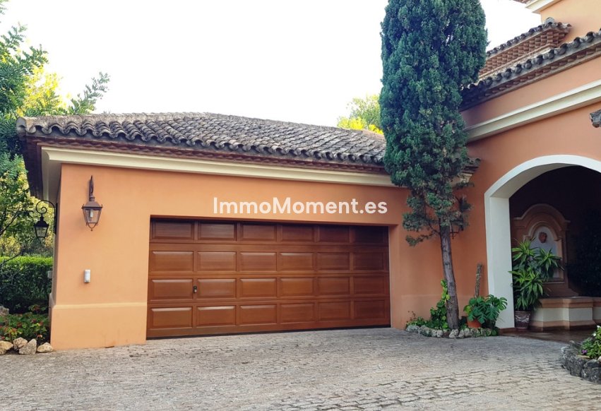Resale - Detached villa - Marbella - Sierra Blanca