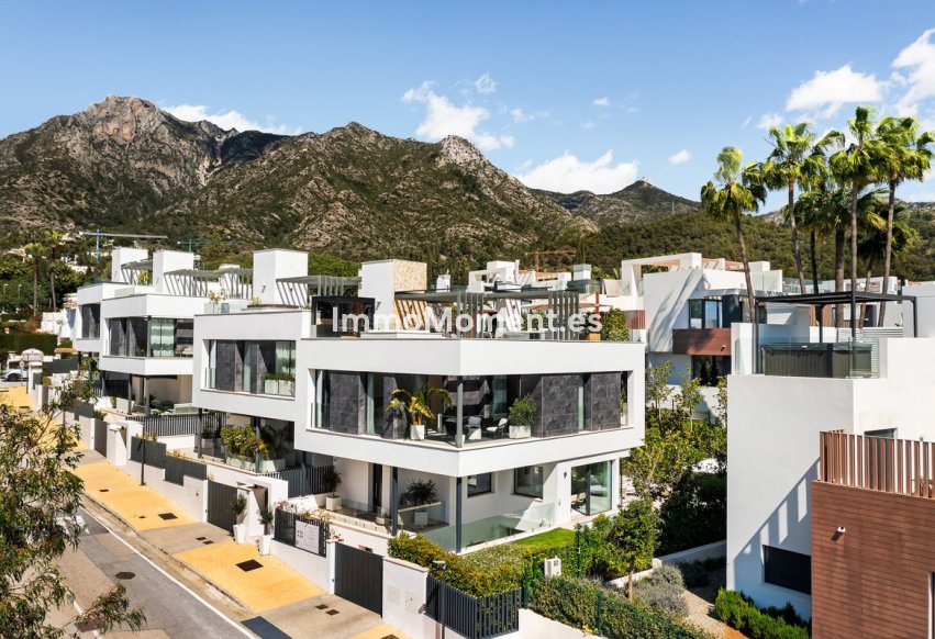 Resale - Detached villa - Marbella - Sierra Blanca