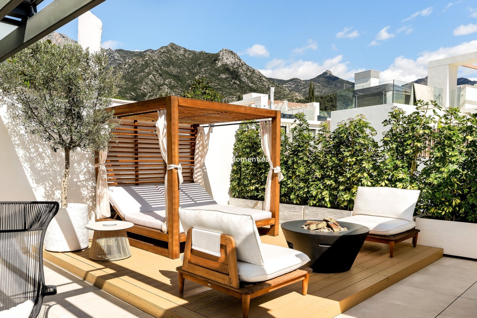 Resale - Detached villa - Marbella - Sierra Blanca