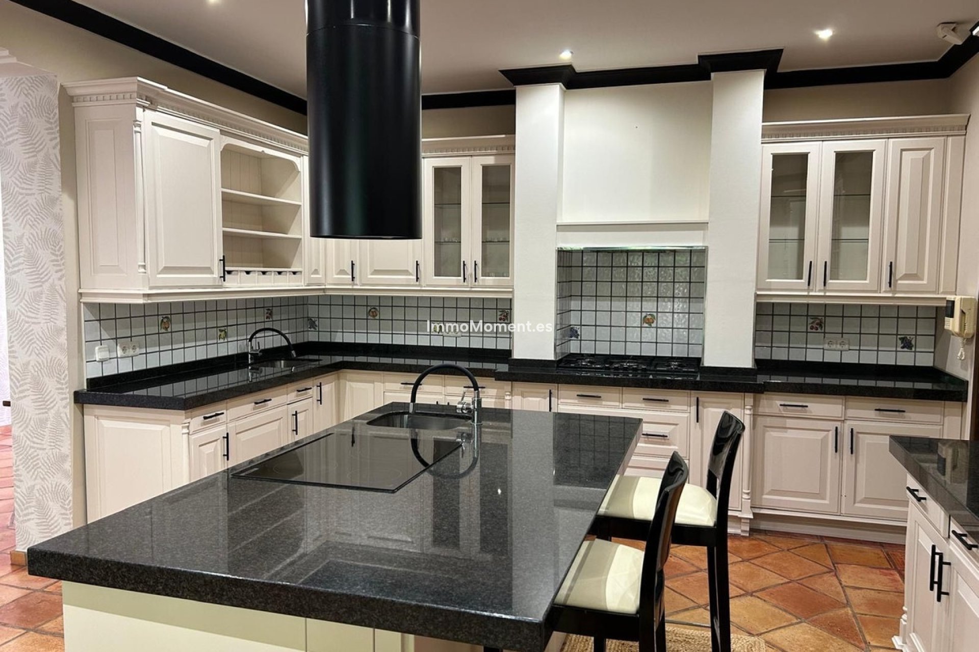 Resale - Detached villa - Marbella - Sierra Blanca