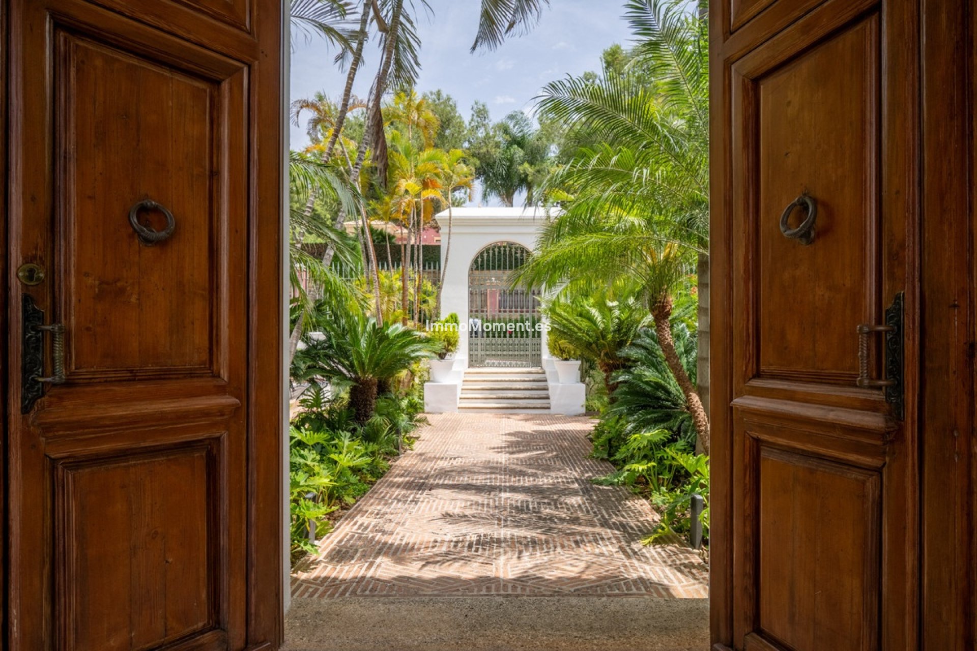 Resale - Detached villa - Marbella - Sierra Blanca