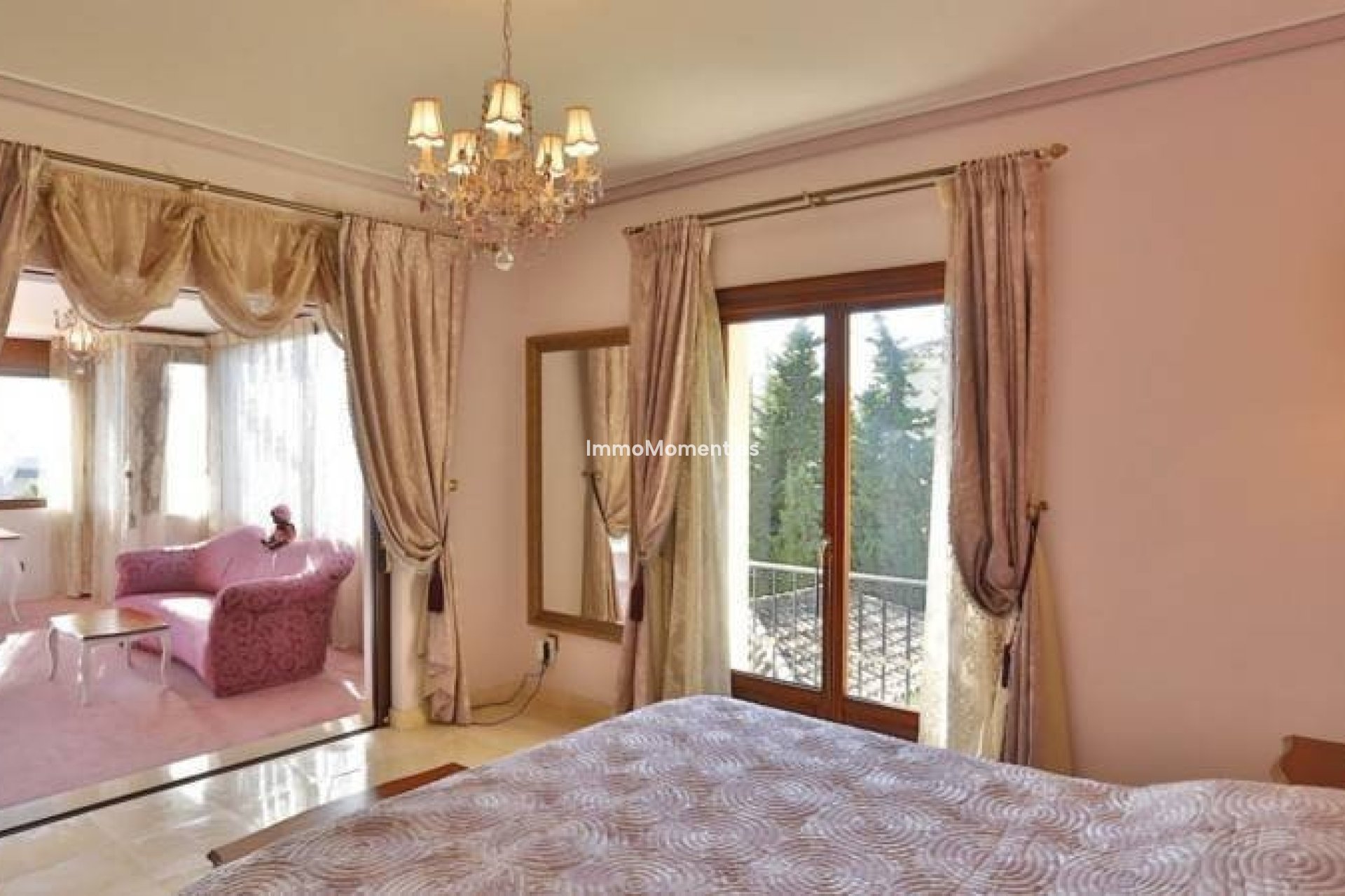 Resale - Detached villa - Marbella - Sierra Blanca