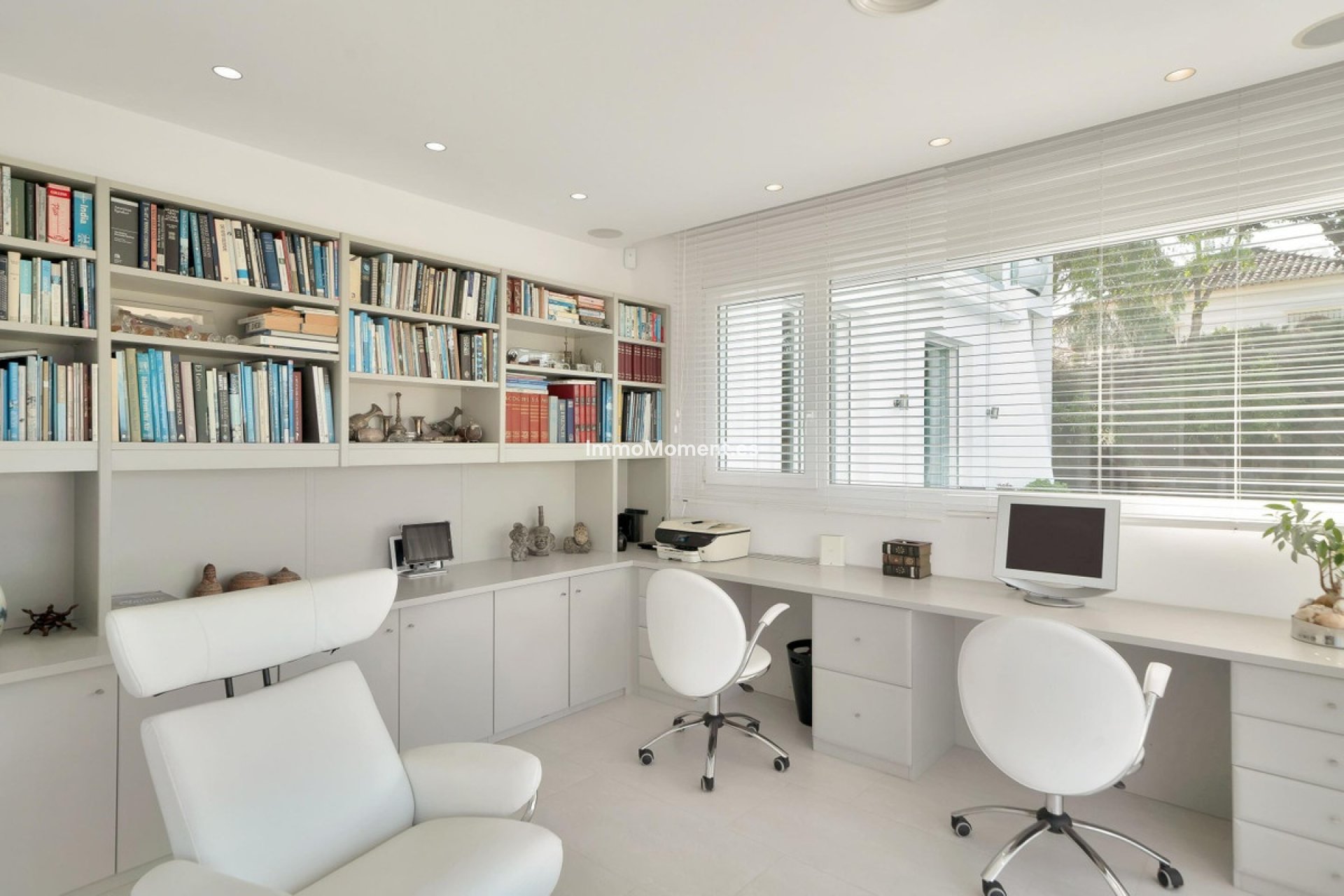 Resale - Detached villa - Marbella - Sierra Blanca
