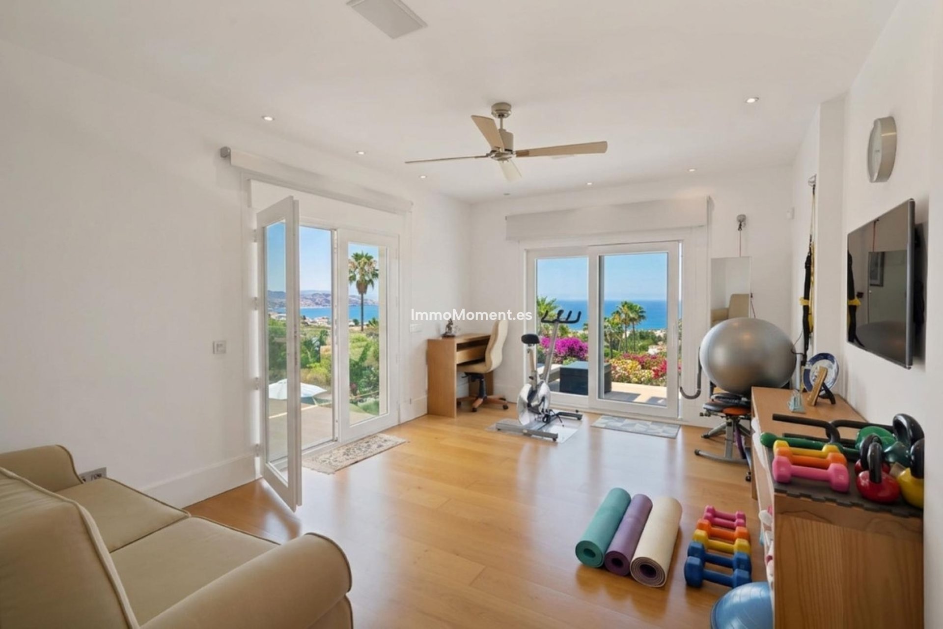 Resale - Detached villa - Marbella - Sierra Blanca