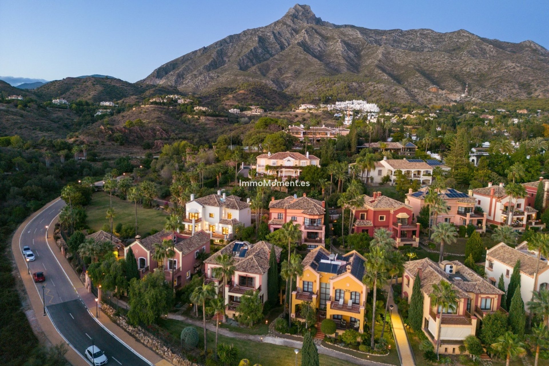 Resale - Detached villa - Marbella - The Golden Mile