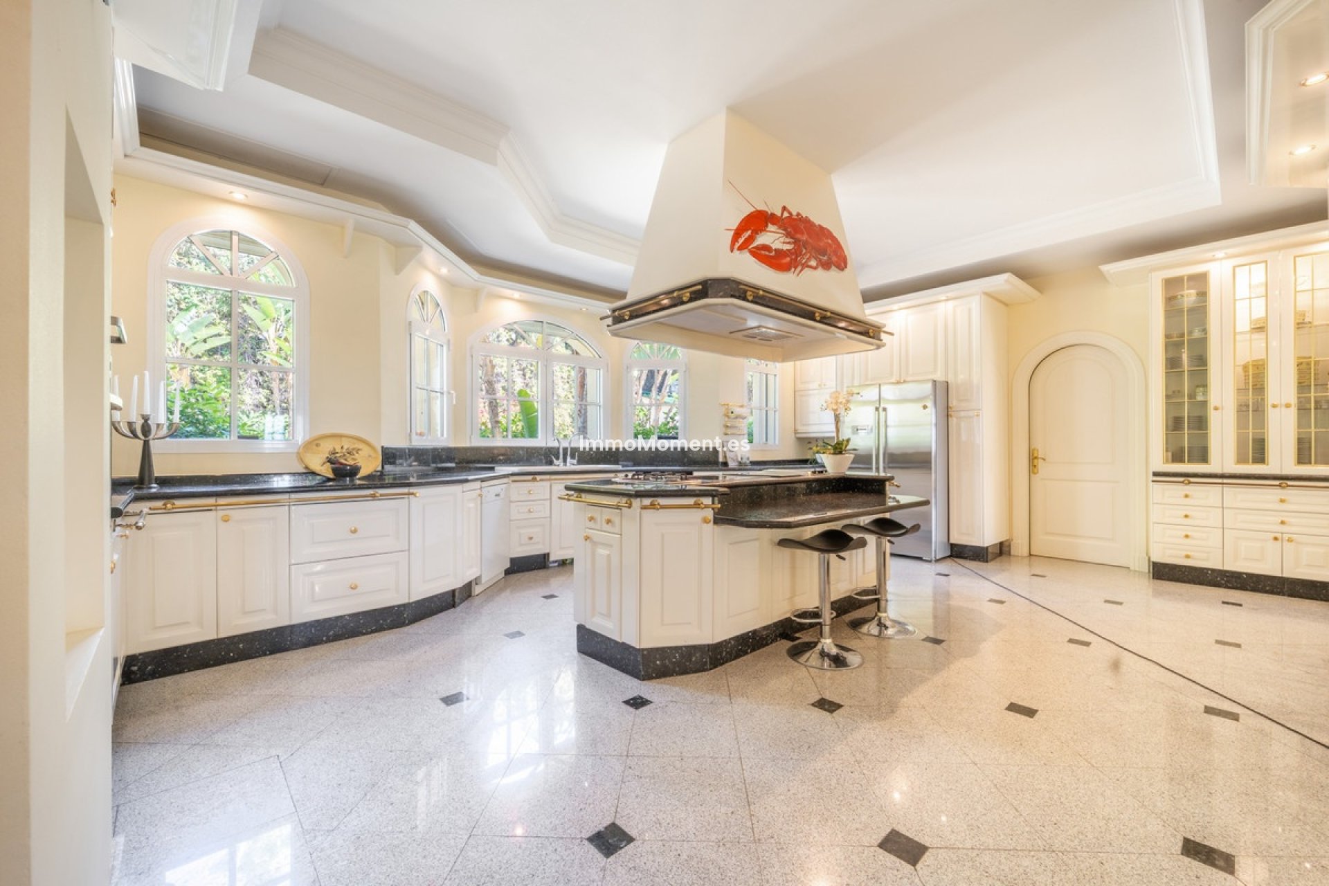 Resale - Detached villa - Marbella - The Golden Mile