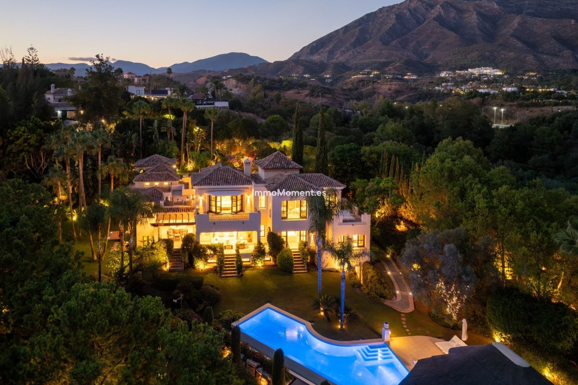 Resale - Detached villa - Marbella - The Golden Mile